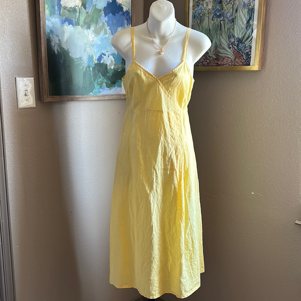 Benetton Made In Portugal Bright Pastel Yellow Ramie Fabric Midi Dress